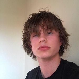 Meet your Posher, Brit